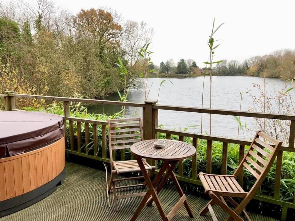 Holly Lodge 14 Hot Tub York Dış mekan fotoğraf